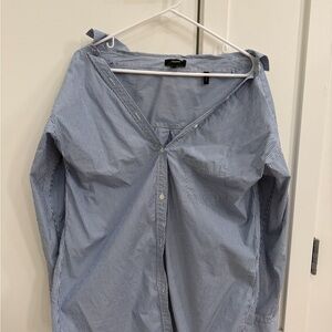 Theory Tamalee off the shoulder striped cotton poplin shirt in blue white